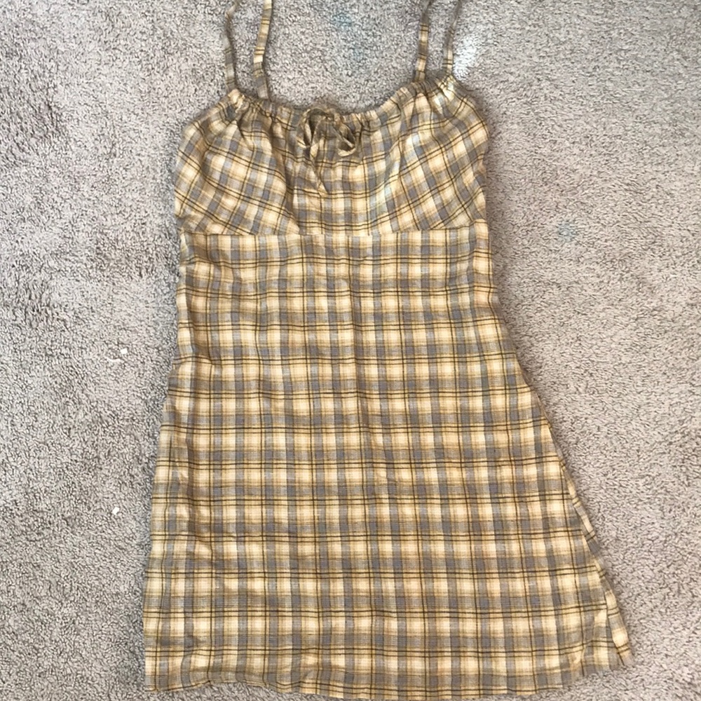 Brand New Urban Outfitters Dress 💫